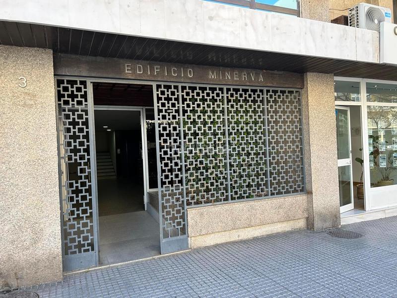 Foto ab3ec2ef-0220-4846-b8aa-14b140469de3. Bureau dans Paseo Marítimo - San José - La Laguna Cádiz