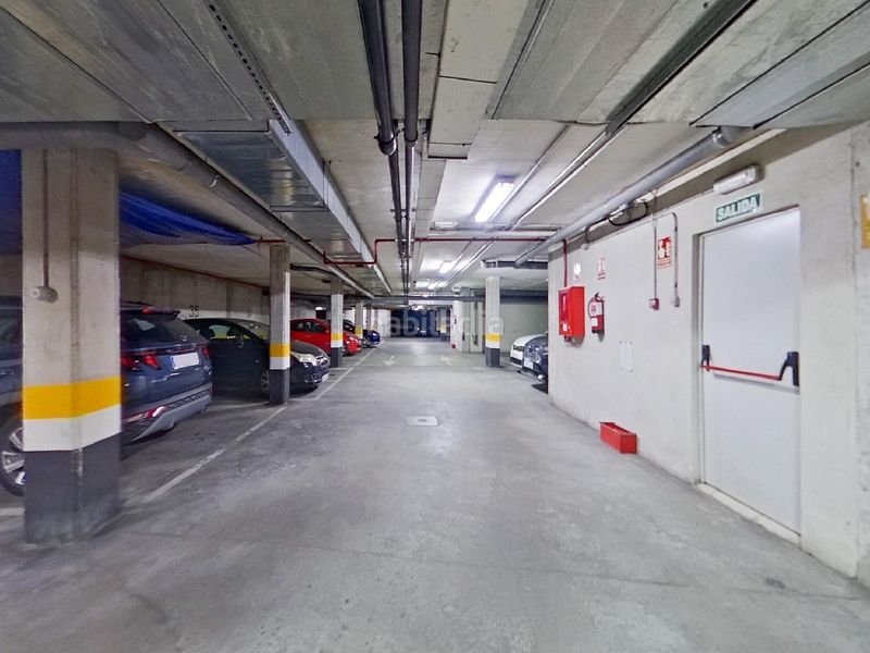 Foto e2c09607-15f5-4cd6-8eaa-4eb8d17b1e89. Aparcament cotxe a Hospital Valdemoro