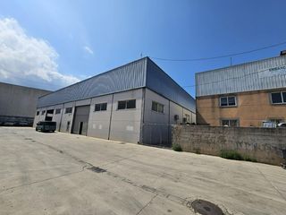 Industrial building in Urbanitzacions i Pedanies Sud. Materna