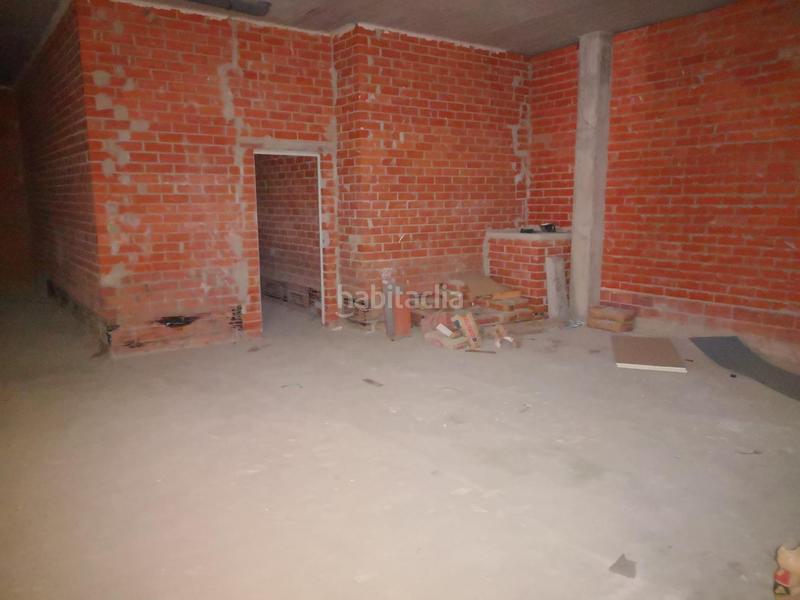 Foto b4b6c78a-6a9d-4151-949f-76d2dd65c3ba. Local comercial residencial en Estadi-Santa Anna Vic