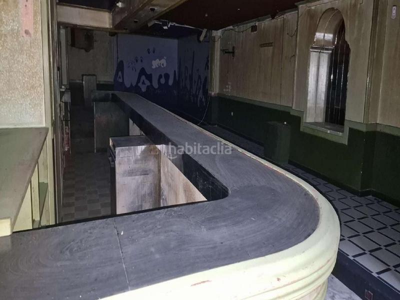 Foto a0050819-6513-40df-b8eb-215dd6d46db2. Local comercial a Navia