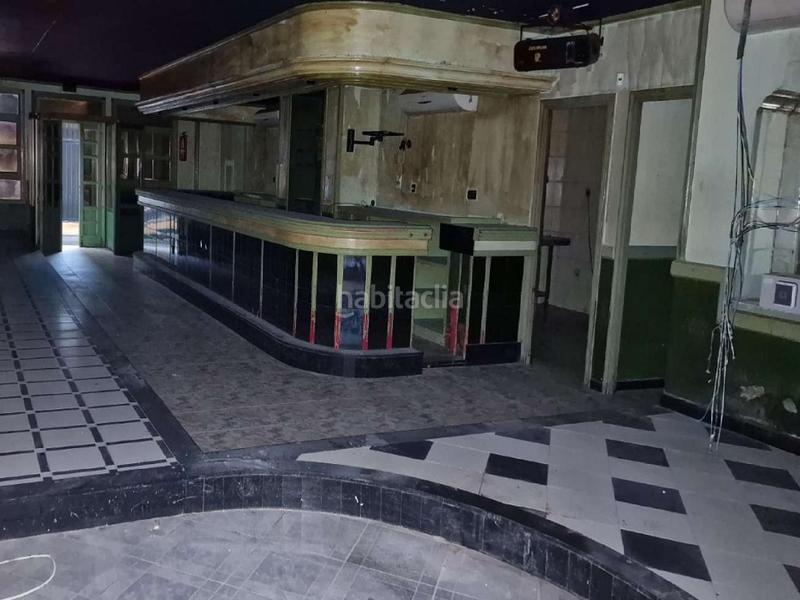 Foto df9e4bbb-170c-43cf-b3eb-1300c429e0d6. Local comercial a Navia