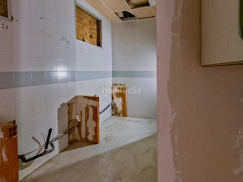 Foto 734602bf-c449-4b79-a997-697825280b28. Locale commerciale in Villafontana - Estoril I Móstoles