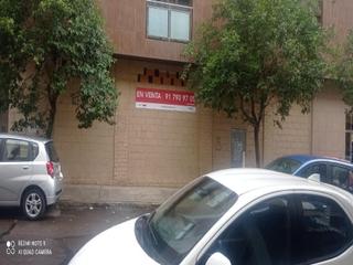 Local commercial à Pardaleras. Sin promoción