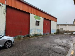 Nau industrial a Brenes. Sin promoción