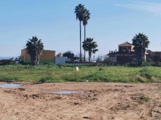 Terrain résidentiel à Brenes. 51,79 terreno en ctra a462 pk. 5 av villaverde sn