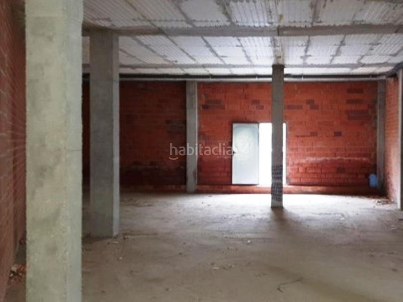 Foto d9a74909-d3a1-45b5-b4f9-e96e64adcd9b. Local comercial sin promocion en Curtis