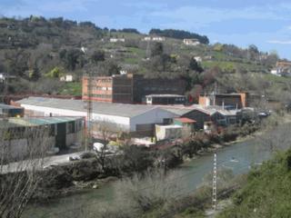 Bâtiment à usage industriel à Cruces. Sin promocion