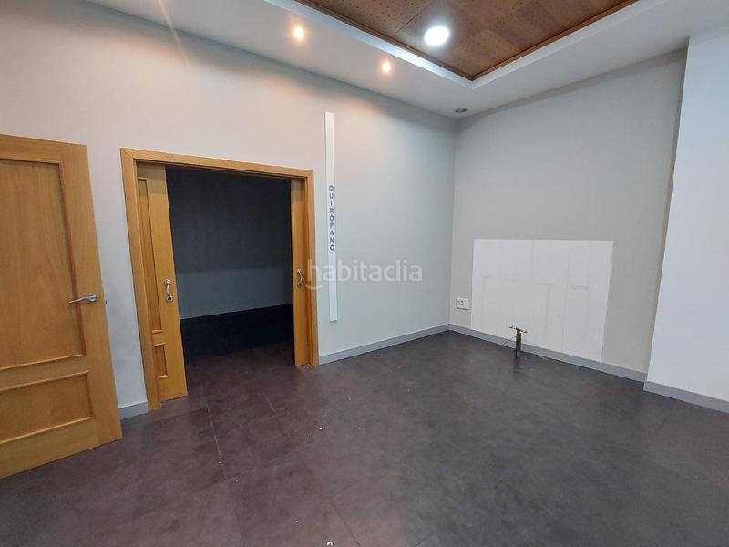 Foto 05d96a4b-c7ee-445f-a132-54ade30445ea. Locale commerciale in Centro - Doña Mercedes Dos Hermanas