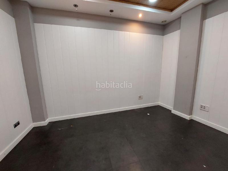 Foto 636a886a-6ce8-4dd9-bd4a-9aa284dc5a29. Locale commerciale in Centro - Doña Mercedes Dos Hermanas