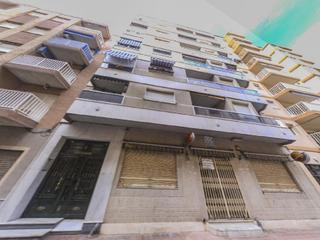 Local Comercial en Zona Playa de los Locos. Sin promocion