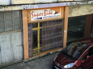Local Comercial a Cangas del Narcea. Sin promoción