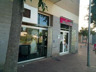 Local commercial à Les Roquetes. Sin promoción