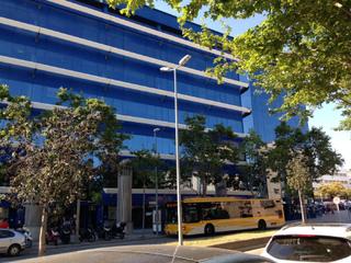 Büro in Montigalà. Oficinas en badalona