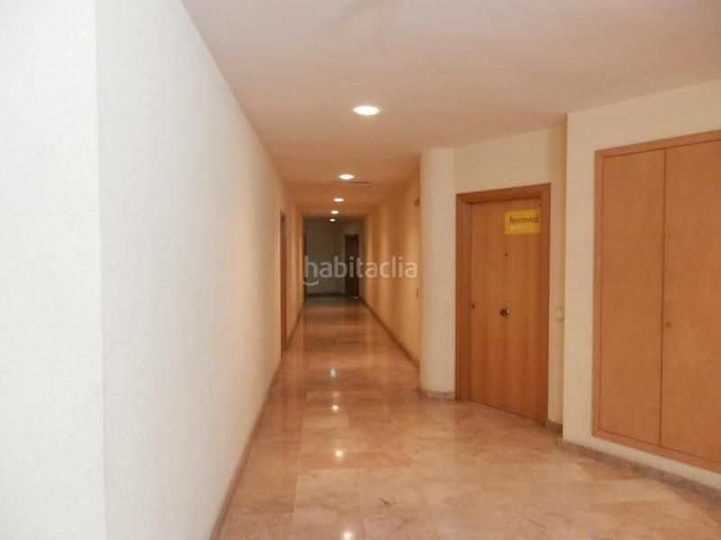 Foto b9649f55-b869-42ae-aad5-35a265039e12. Bureau dans Sant Joan Baptista Sant Adrià de Besòs