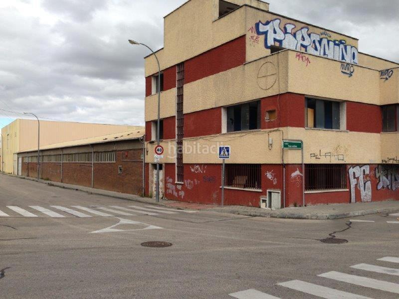 Foto deb02886-0b90-4625-ae86-fca4ee766381. Capannone industriale in Sudeste Industrial Fuenlabrada