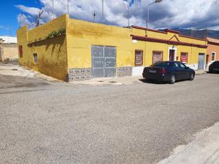 Xalet a Ejido Norte. Sin promocion