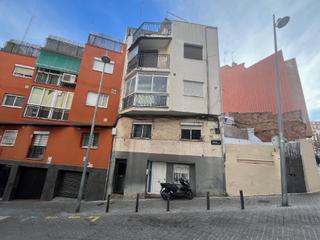 Piso en La Salut. Sin promoción