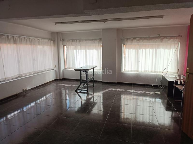 Foto ddb7a840-e4a6-408e-acf0-a373686022b9. Locale commerciale in Las Cruces Villena
