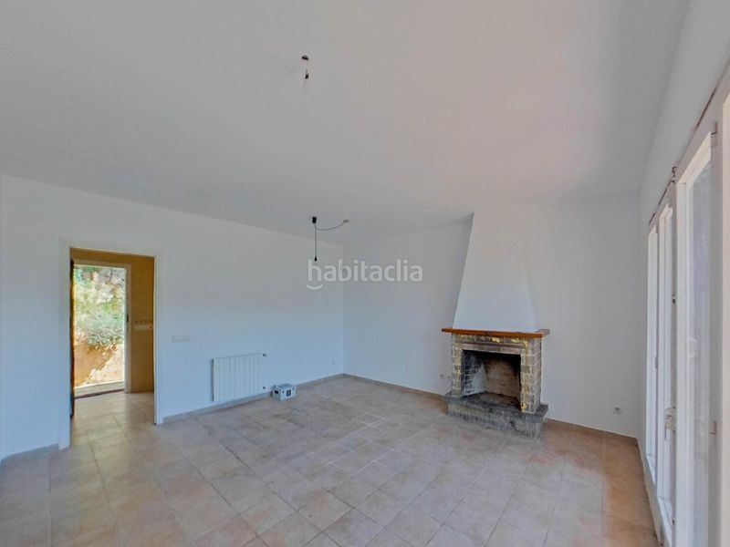 Foto a6bd6f81-07d6-41ce-91e5-3011b464ac10. Xalet amb aparcament a Canyelles Lloret de Mar