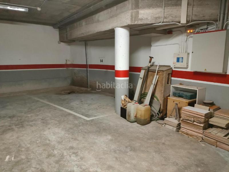 Foto 646f2639-c6e4-43a2-8300-265d89a34f6f. Parking coche batlle en Santa Coloma de Farners
