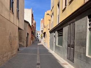 Aparcament cotxe a Santa Coloma de Farners. Batlle
