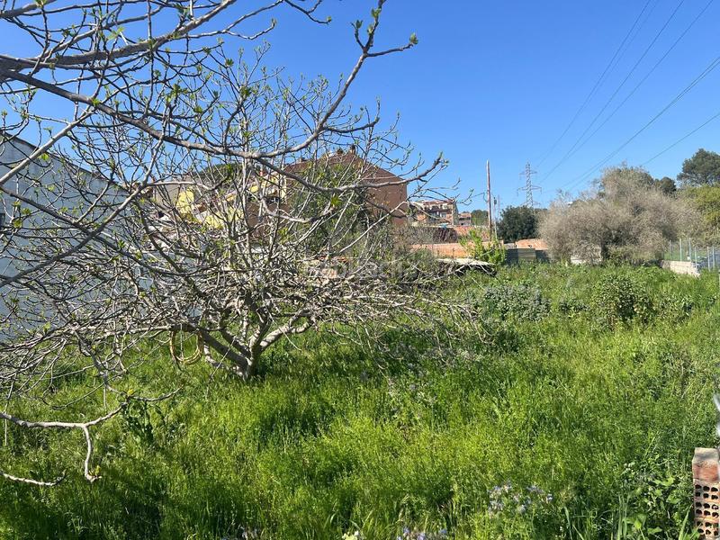 Foto 17229985-0e94-4143-85d7-73161c9ab182. Terreno residencial serra o serrallach en El Parc i la Llacuna del Poblenou Barcelona