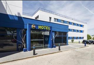 Édifice à Alto de la Jabonería. Cr coruña las rozas madrid