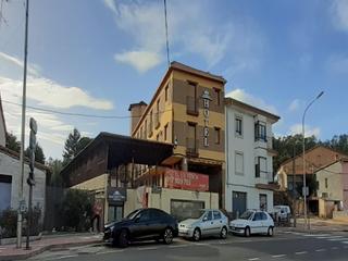 Edifici a Cuacos de Yuste. Av constitucion 5 cuacos de yuste caceres