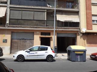 Local Comercial a Plaza Illes Columbretes. Cl perot de granyana 23