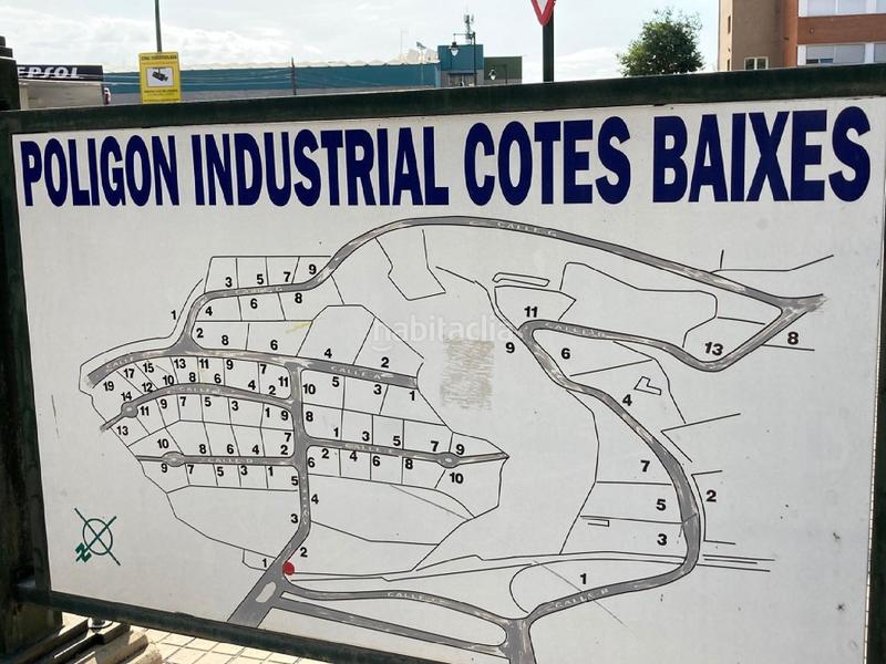 Foto 004f2eee-7da7-4796-ab23-75aa7c216eb7. Fabrikhalle in Zona Nord Alcoi