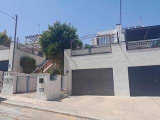 Chalet in Segur de Calafell Nucli Urbà. Cl turquia 15