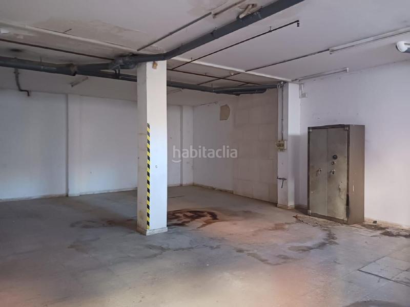 Foto f91e88be-0af7-4828-bbe4-b1d677a04133. Local comercial a La Paz Alcalá de Guadaira