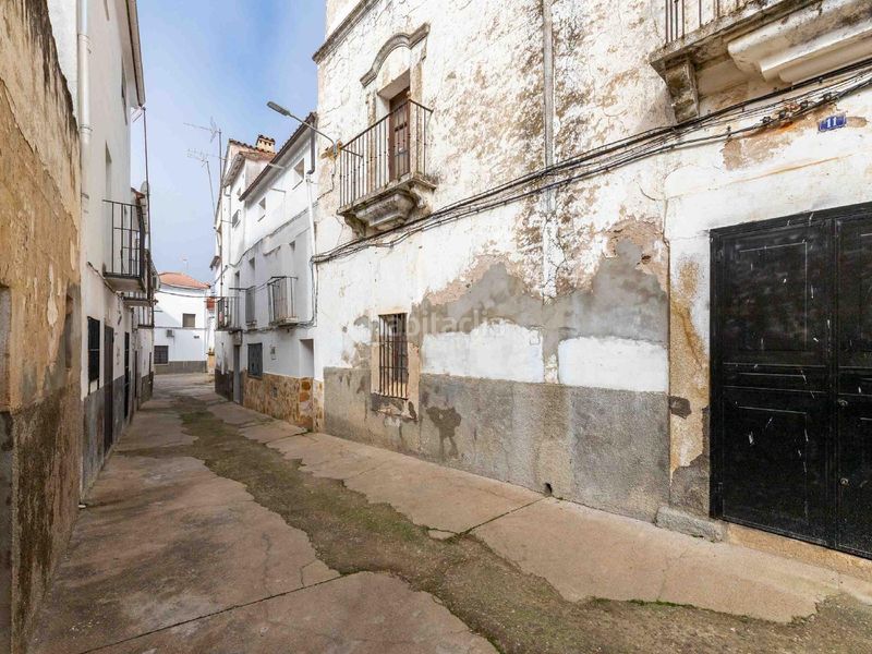 Foto d5585cf9-eed7-4bc7-978b-2df256013240. Casa a Serradilla