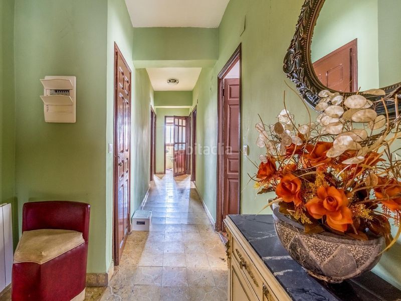 Foto 33c514ff-88ff-405f-8ec5-fccd1836dc87. Casa amb aparcament a Castildelgado