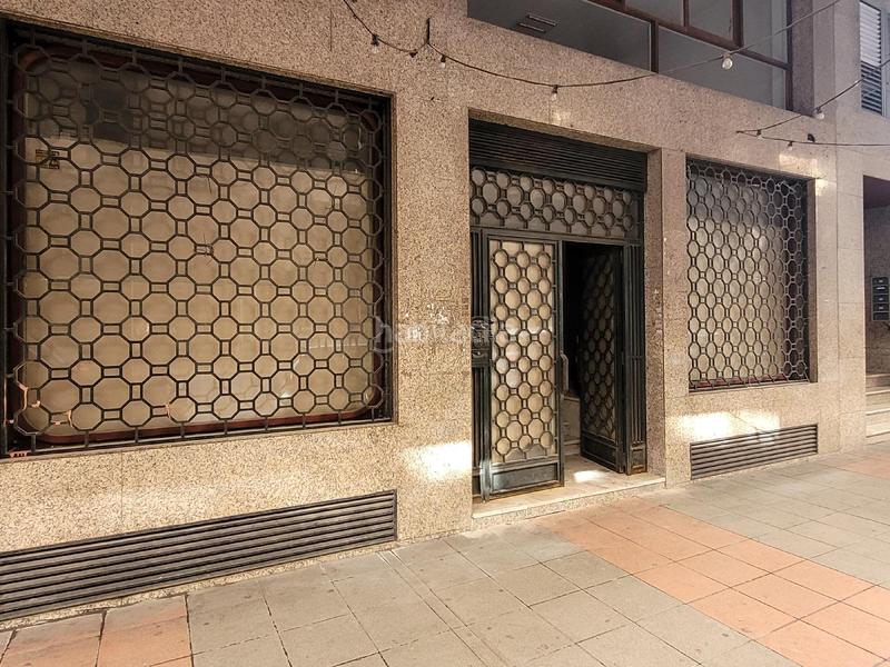 Foto c9d7c6e4-688b-4595-b9b0-a57b6324b811. Local comercial maestro albeniz 10elche en Centro Elche / Elx