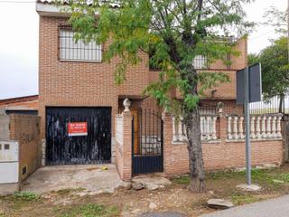Casa a Valdeverdeja. Cr calzadaoropesa valdeverdeja toledo