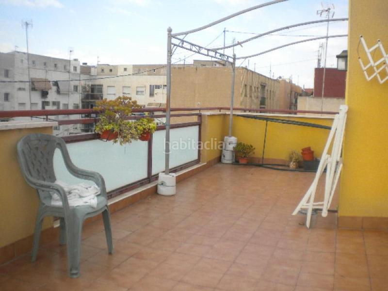 Foto 8b57c788-320e-4943-b859-2eb7608e7f16. Casa aparellada amb aparcament a Puente Tocinos Murcia