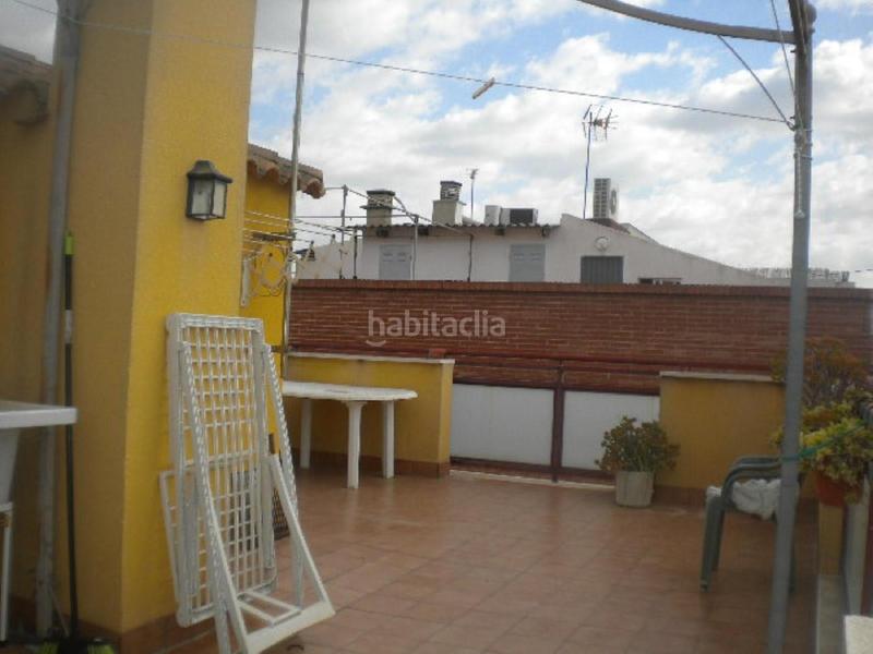 Foto 9ae69040-2f3a-46cc-8290-ac6e9e2d0723. Casa aparellada amb aparcament a Puente Tocinos Murcia