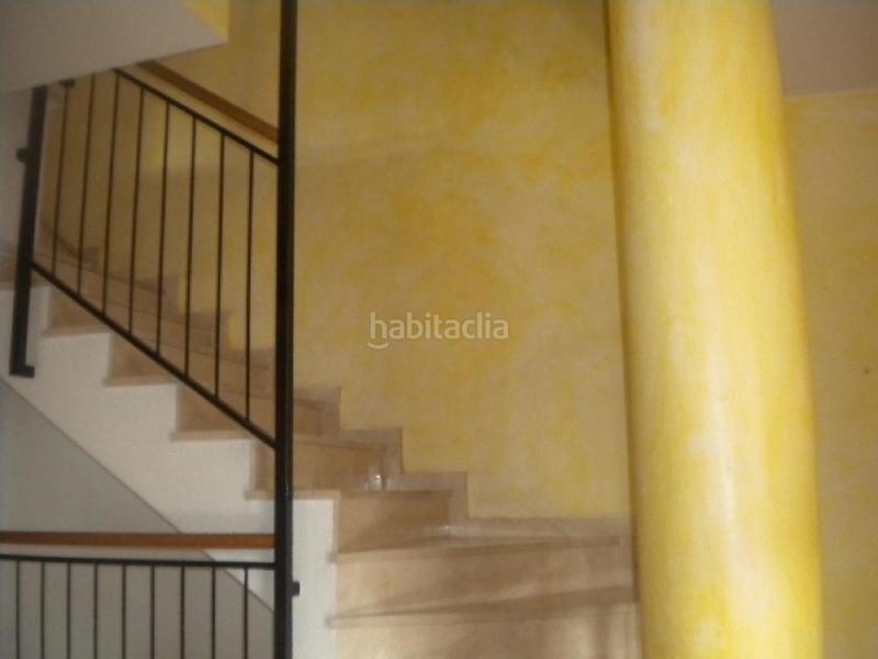 Foto db637456-b196-45f8-8489-09b107107018. Casa aparellada amb aparcament a Puente Tocinos Murcia