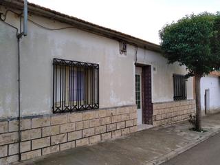 Maison à Socuéllamos. Cl daoiz y velarde socuellamos ciudad real
