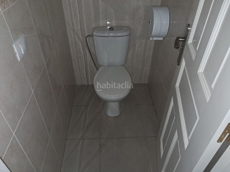 Foto fc4372c9-c3d2-4d8a-8637-3b5304ca9335. Local comercial edificio don alfredo en Matanza de Acentejo (La)