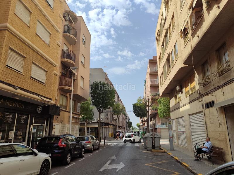Foto 6bc80e0b-8a26-4556-952c-13871c9359ef. Pis a Plaza Crevillente - Antiguos Juzgados - El Asilo Elche / Elx
