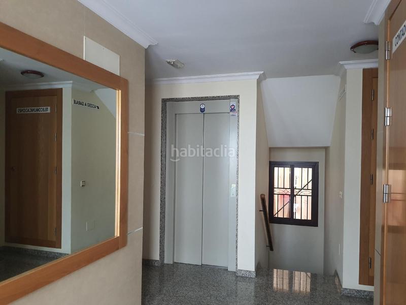 Foto bd1e7705-cc34-45ae-8eb4-784bc90e1b33. Piso cl agua en Berja