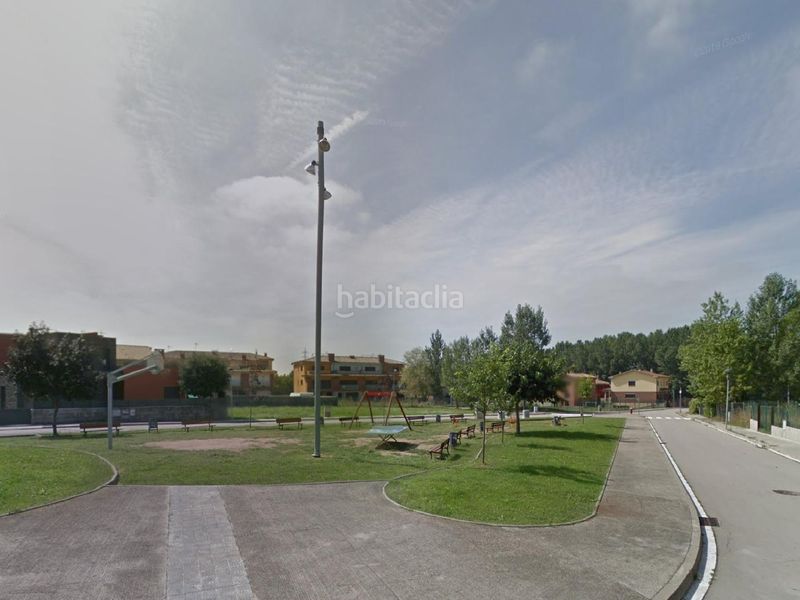 Foto c0d0ba4e-bddd-4382-baa5-93435dd963ca. Casa aparellada amb aparcament a Masies de Roda (Les)