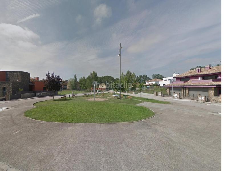 Foto cf2d15a9-6872-407f-8abb-55444792cc84. Casa aparellada a Masies de Roda (Les)