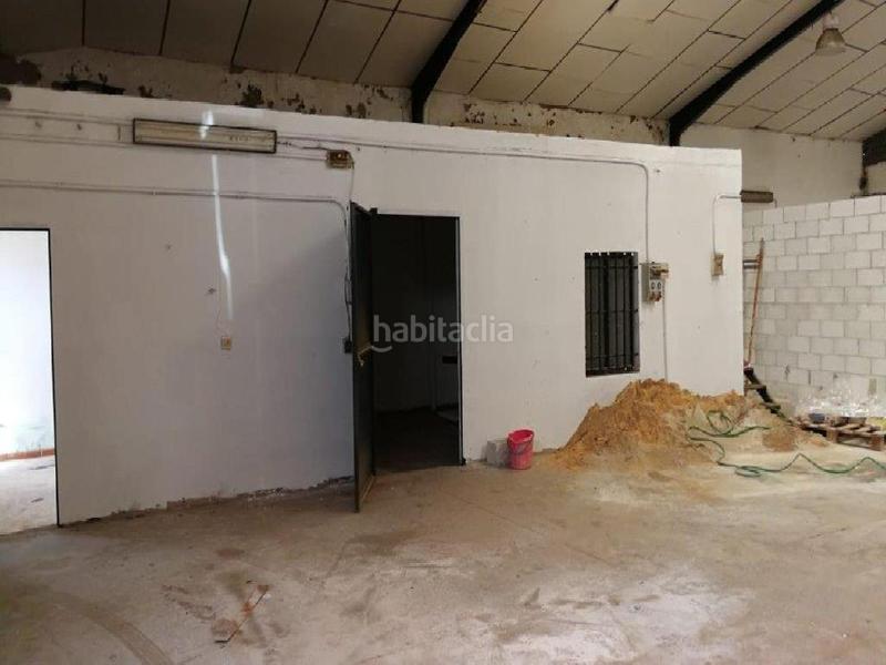 Foto 3cb4799f-e068-4ff4-b333-8545b121ada3. Nave industrial sin promoción en Rinconada (La)