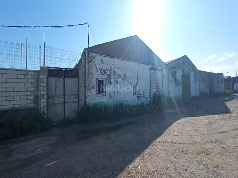 Foto b6c3d479-5f14-4536-bd7f-372bfaa9ee21. Nave industrial sin promoción en Rinconada (La)
