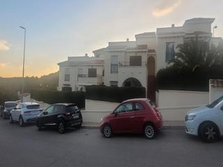Etagenwohnung in Altea la Vella. Figuera lasanta clara 1