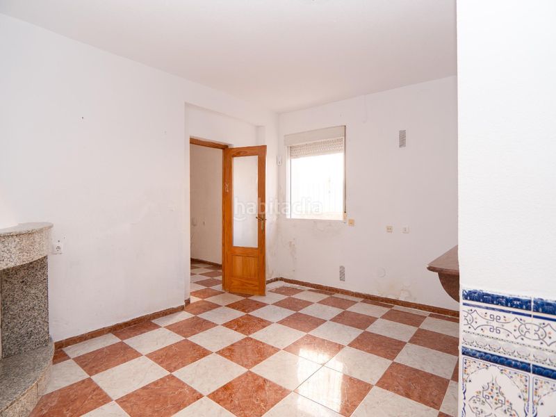Foto f6b5fccc-f8e5-4a47-9f33-f9f07b4a340c. Casa amb aparcament a Calasparra